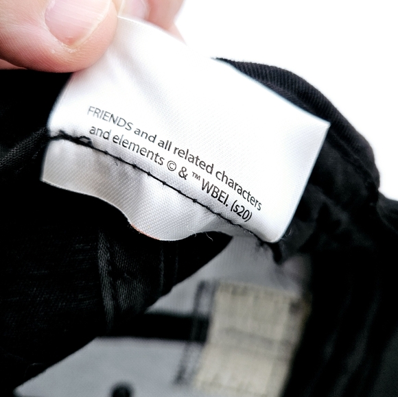 WARNER BROS | Friends TV Series cap hat - Picture 8 of 9